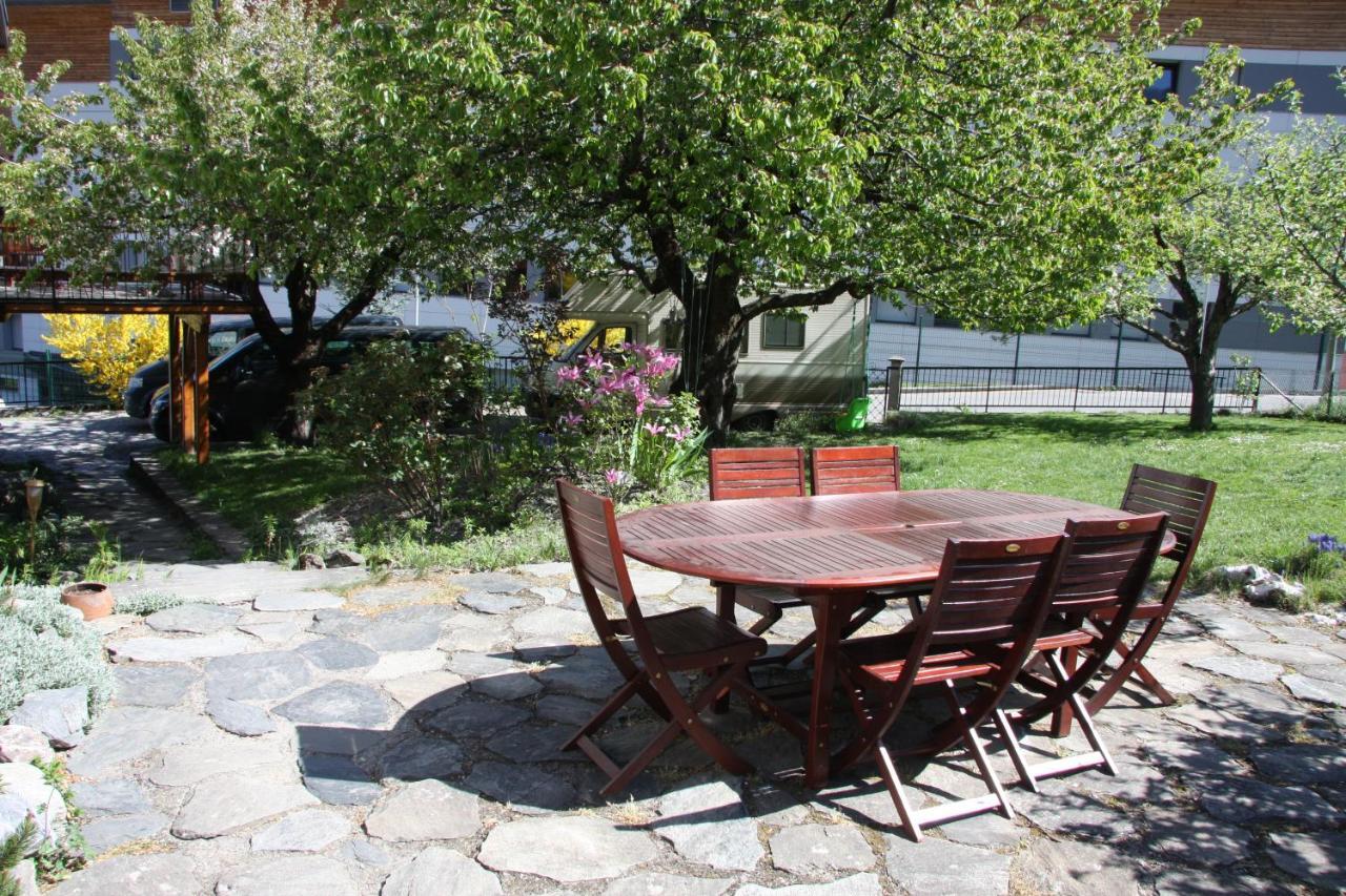 Chalet Avec Jardin Bourg-Saint-Maurice Bagian luar foto
