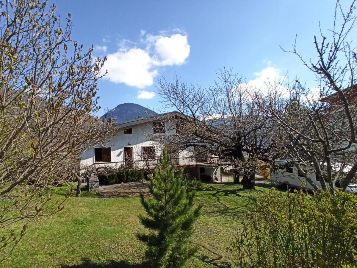 Chalet Avec Jardin Bourg-Saint-Maurice Bagian luar foto