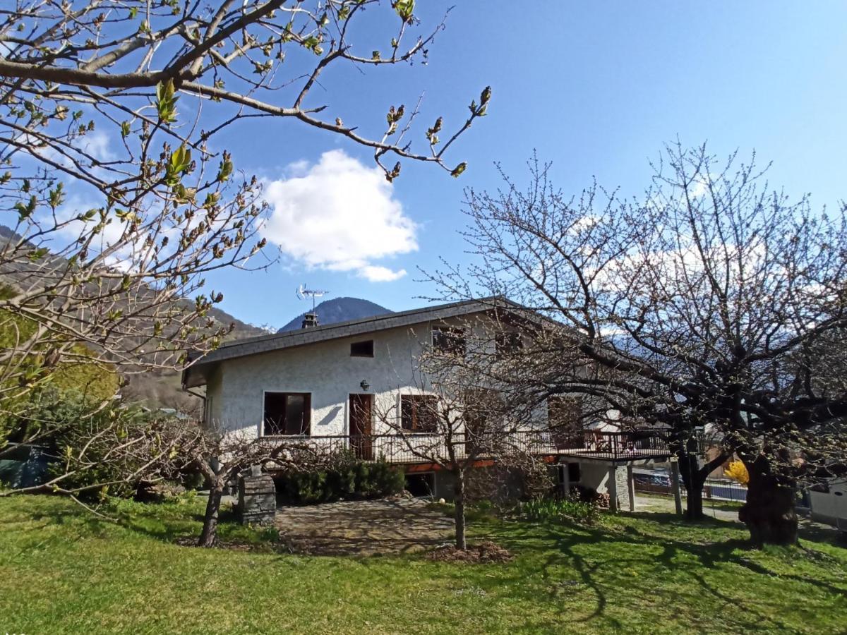 Chalet Avec Jardin Bourg-Saint-Maurice Bagian luar foto