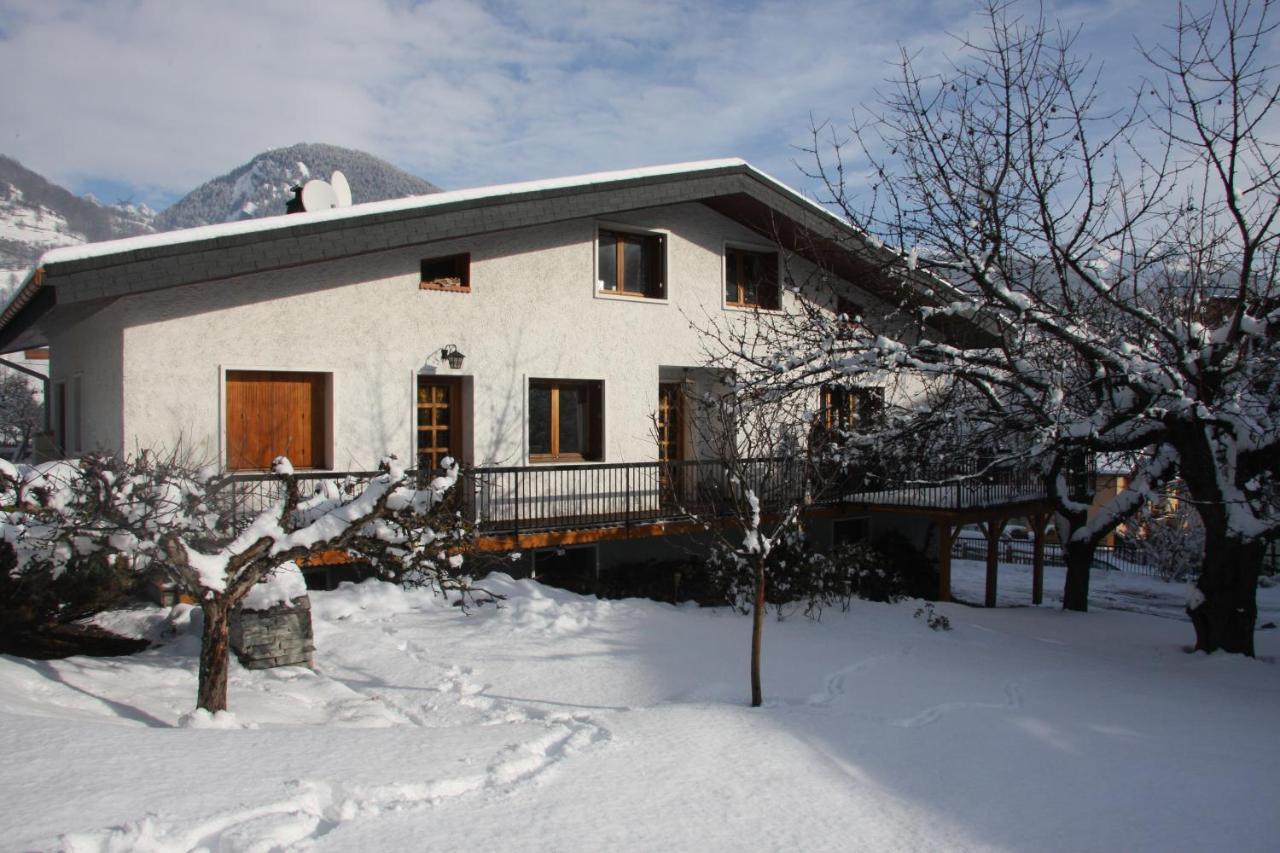 Chalet Avec Jardin Bourg-Saint-Maurice Bagian luar foto