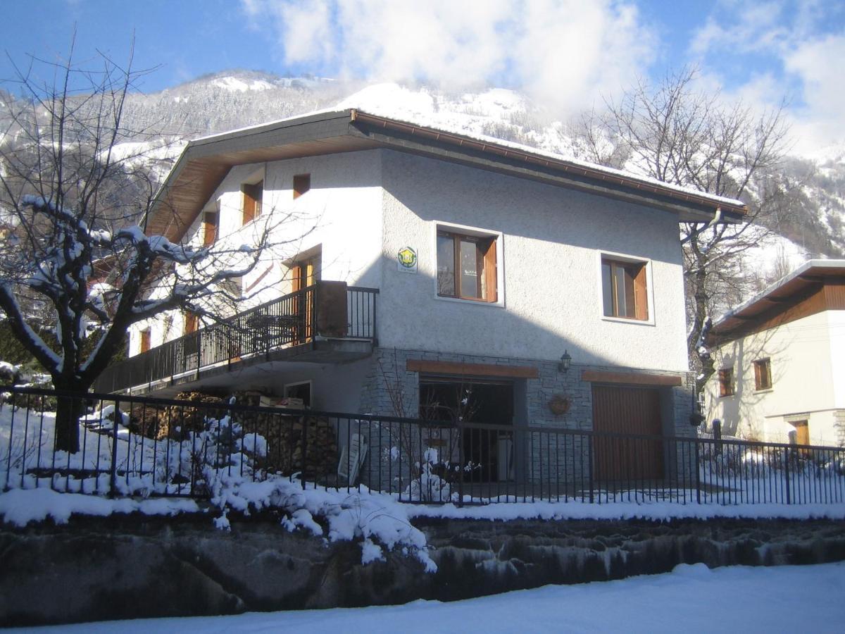 Chalet Avec Jardin Bourg-Saint-Maurice Bagian luar foto