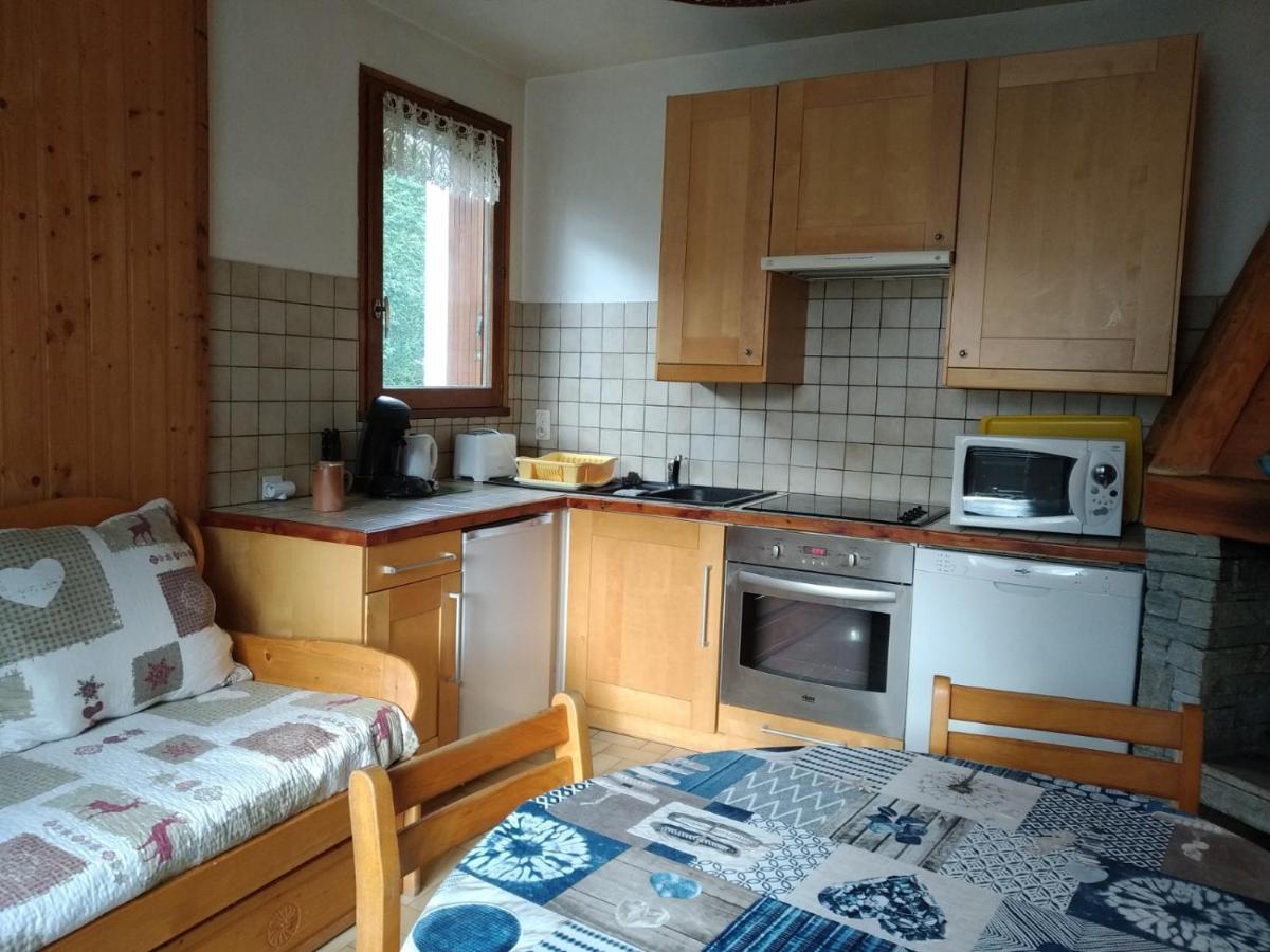 Chalet Avec Jardin Bourg-Saint-Maurice Bagian luar foto